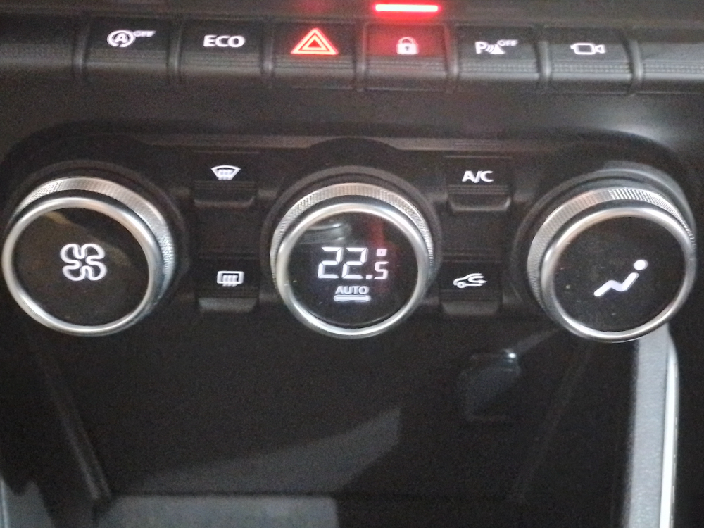 Dacia Duster Prestige foto 15